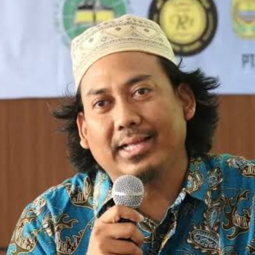Dr. KH. Aguk Irawan, Lc., MA