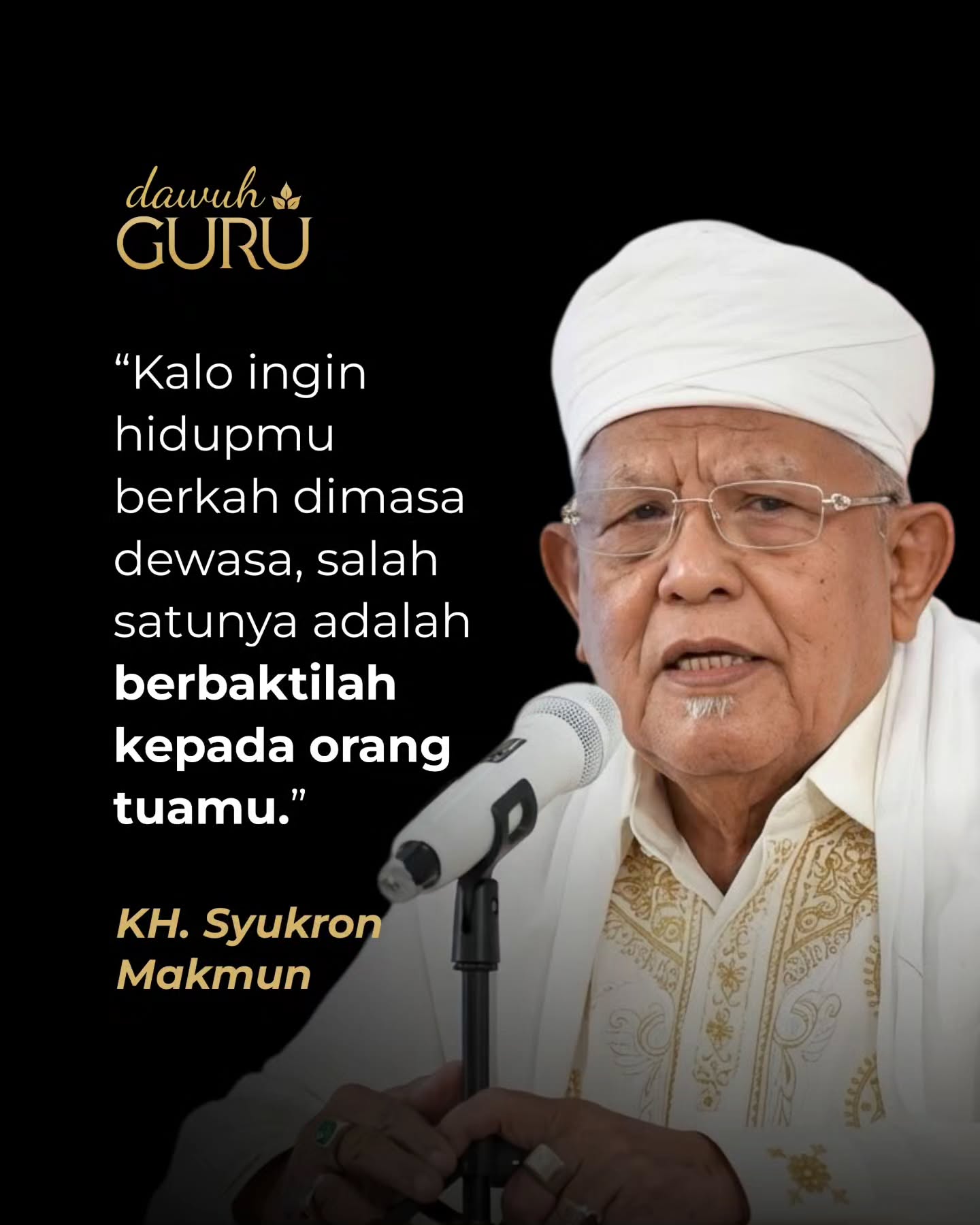 Nasihat KH. Syukron Makmun mengenai pentingnya berbakti kepada orang tua untuk keberkahan hidup.